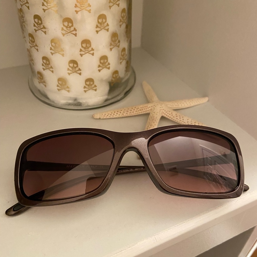 Women’s Oakley’s